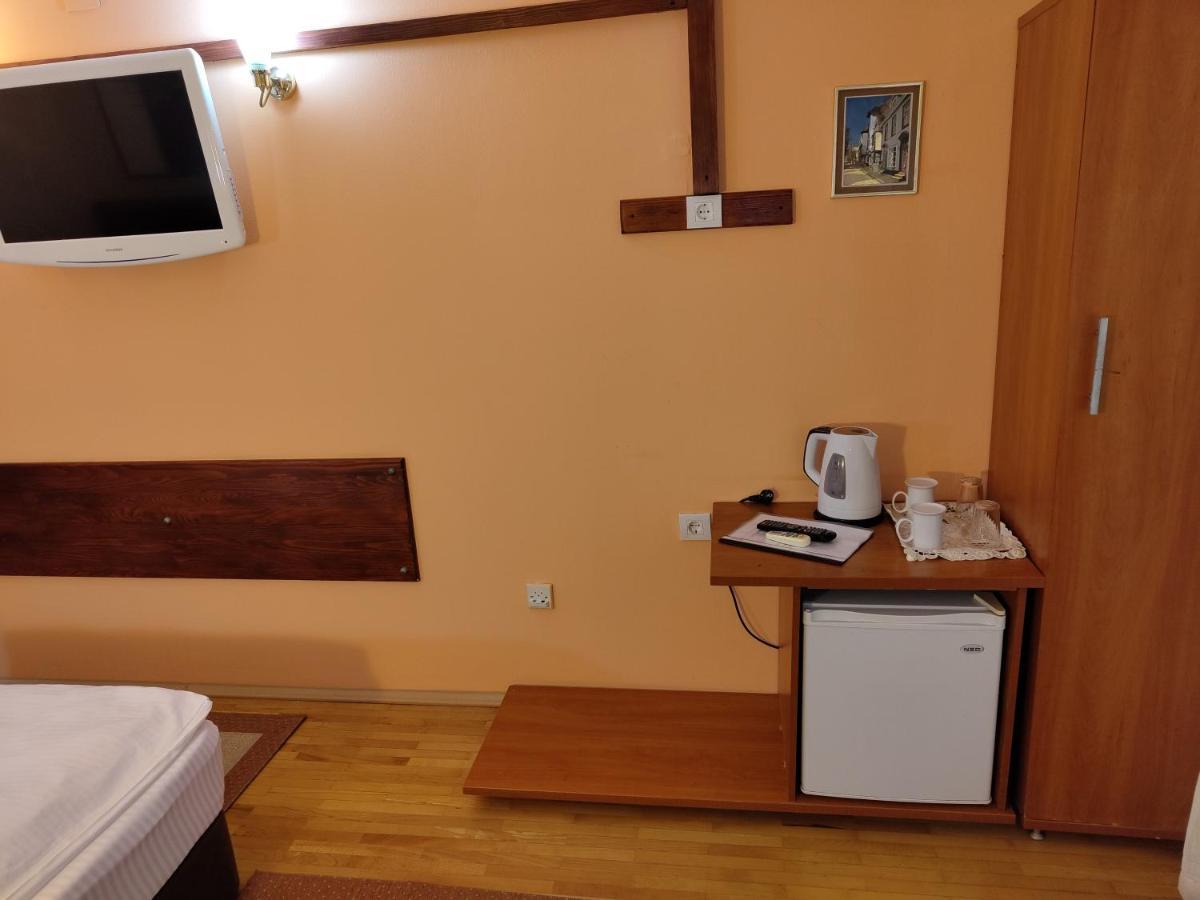 Kapistec Hotel 3*