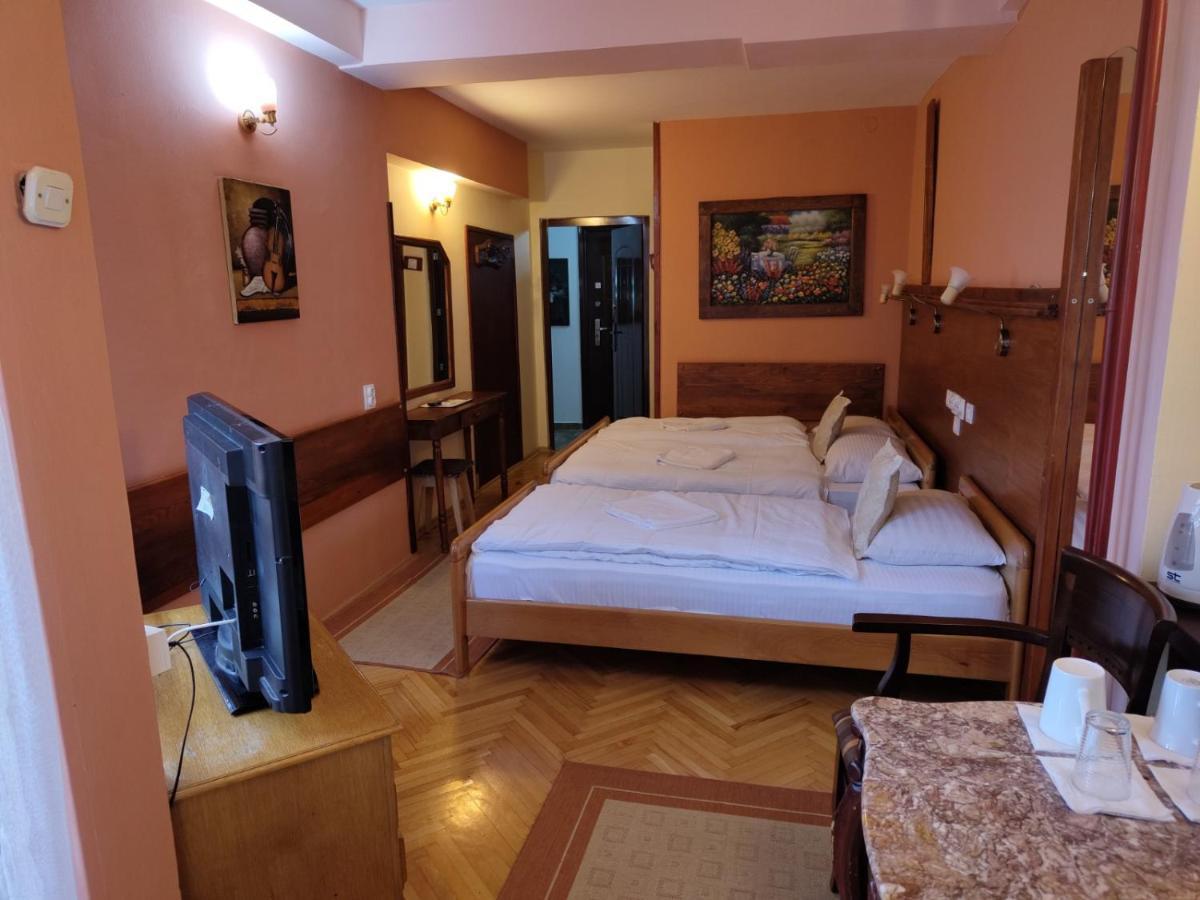 Hotel Kapistec 3*