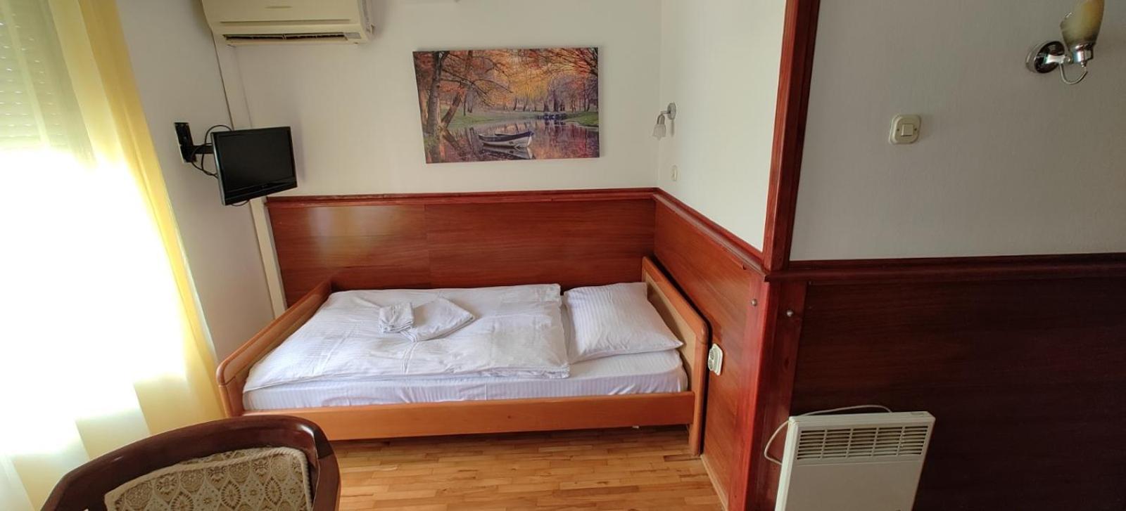 Kapistec 3* Skopje